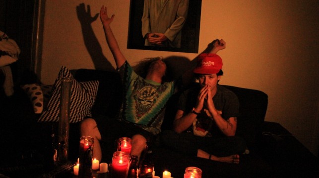 WAVVES
